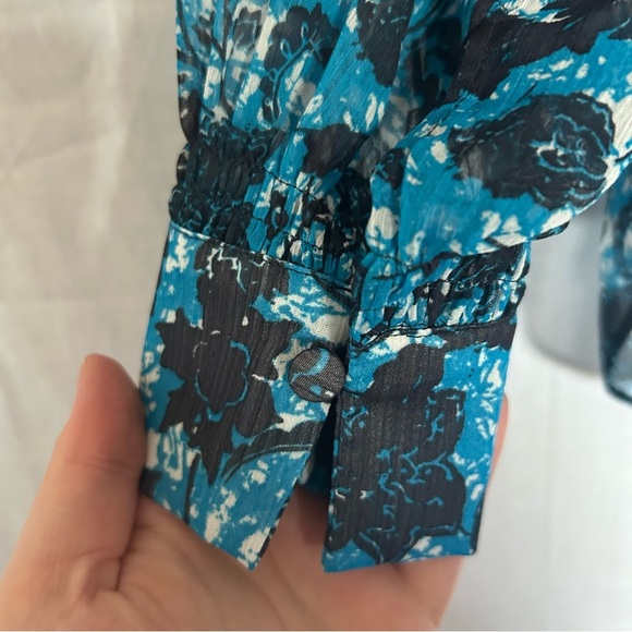 Floral Print Ruffle Neck Long Sleeve Blouse Top Anthropologie XS - Picture 2 of 7